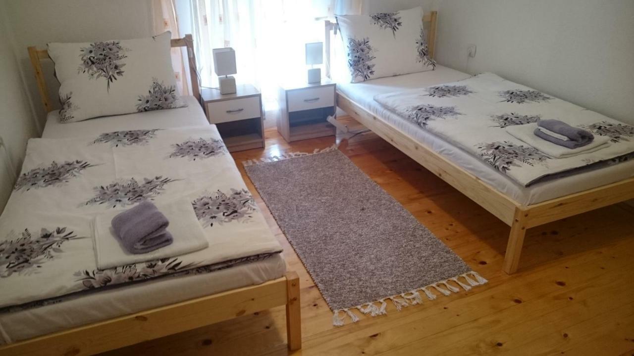 Apartman Franjicic Korenica Exterior photo
